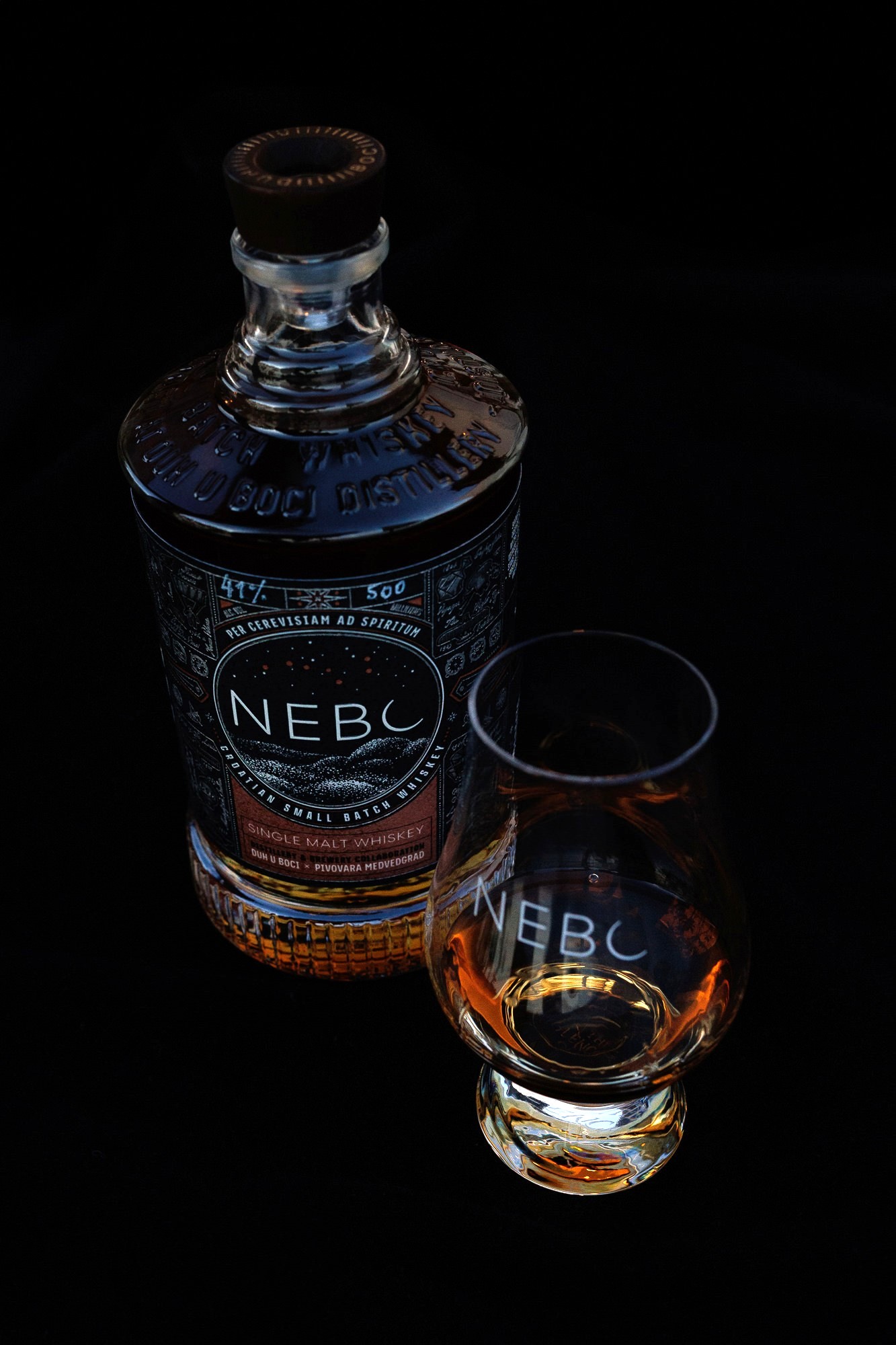 Nebo whiskey čaša